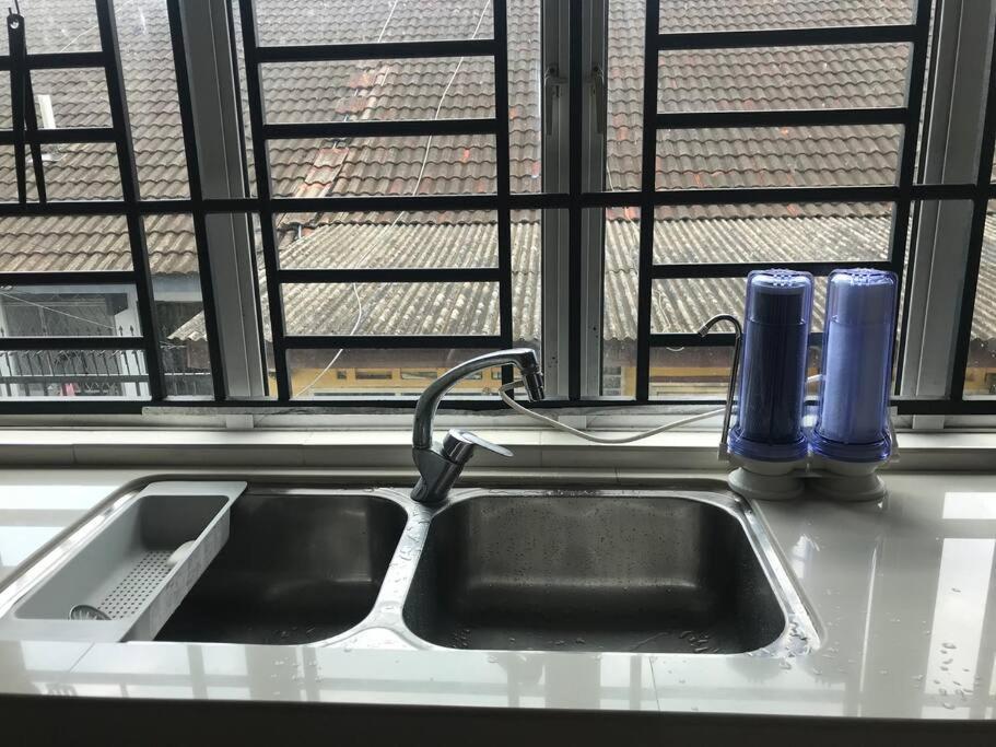 Terrace House Near Stulang Laut Ciq Midvalley Ksl For 7Pax Johor Bahru Eksteriør bilde