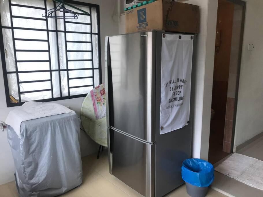 Terrace House Near Stulang Laut Ciq Midvalley Ksl For 7Pax Johor Bahru Eksteriør bilde
